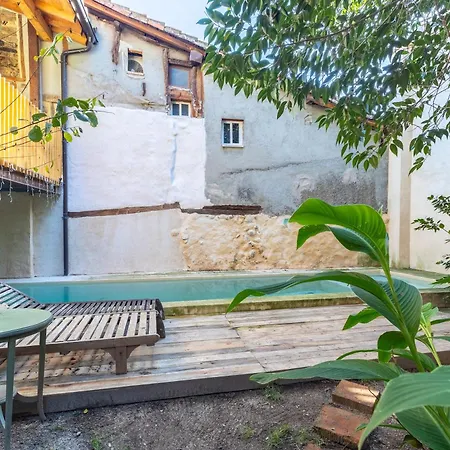 Relax En Casona Unica Lanueva Casa de Férias