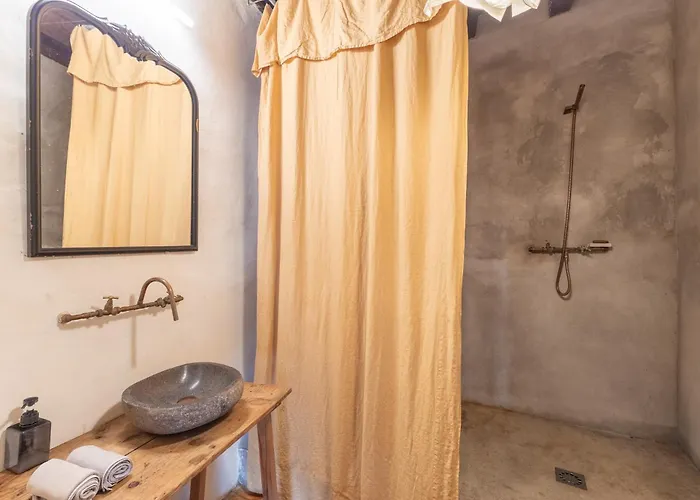 Relax En Casona Unica Lanueva *